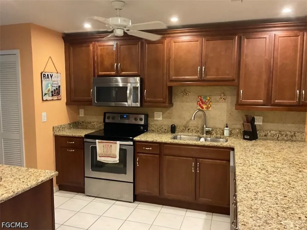 4919 Victoria Drive Cape Coral FL 33904