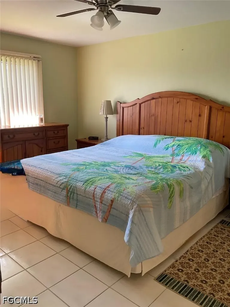 4919 Victoria Drive Cape Coral FL 33904