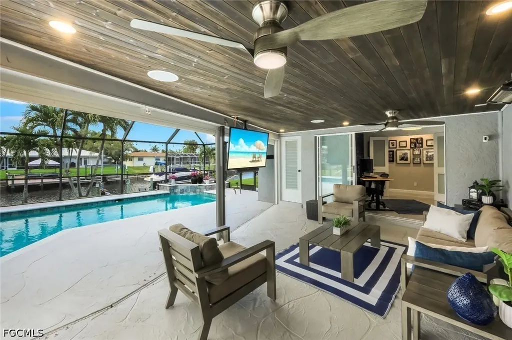 2107 SE 25th Terrace Cape Coral FL 33904