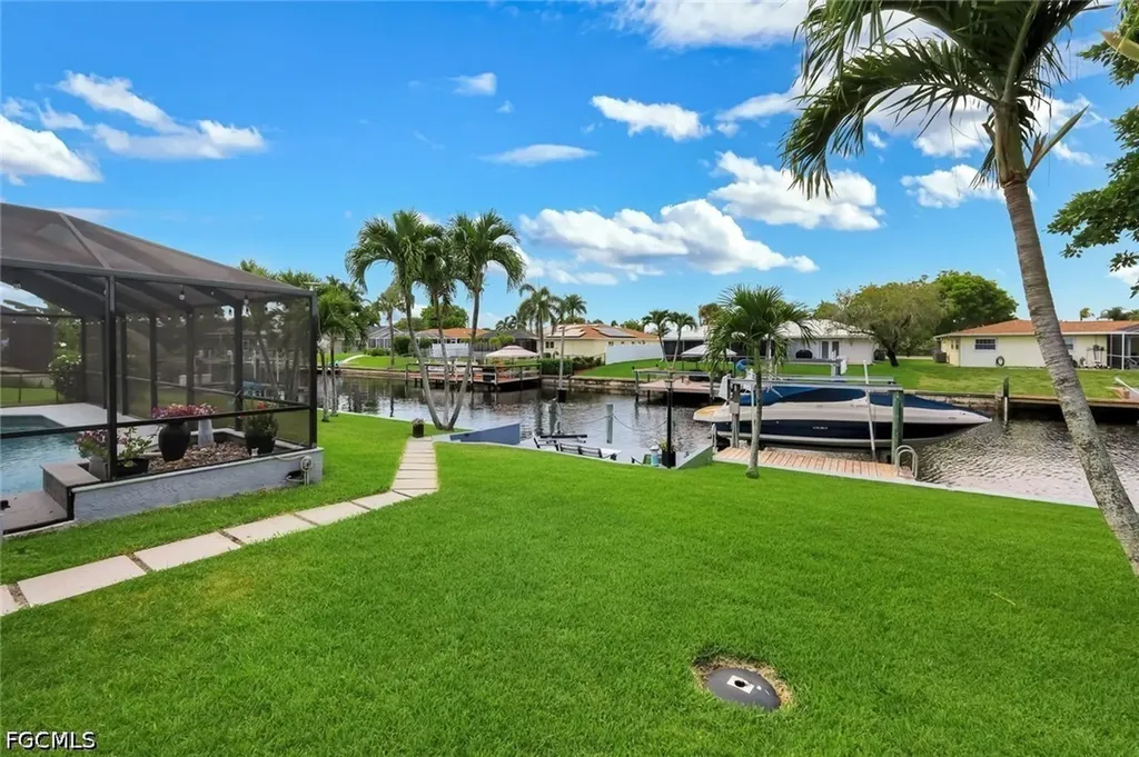 2107 SE 25th Terrace Cape Coral FL 33904