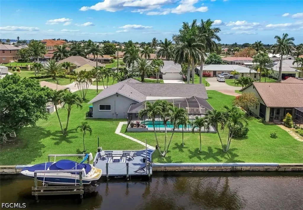 2107 SE 25th Terrace Cape Coral FL 33904