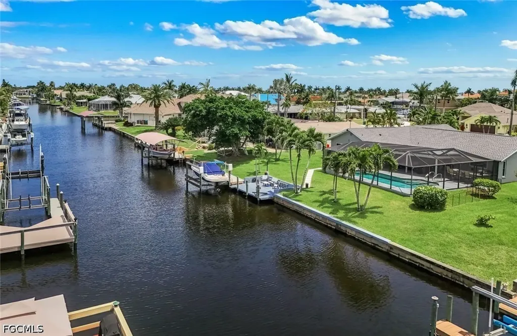 2107 SE 25th Terrace Cape Coral FL 33904