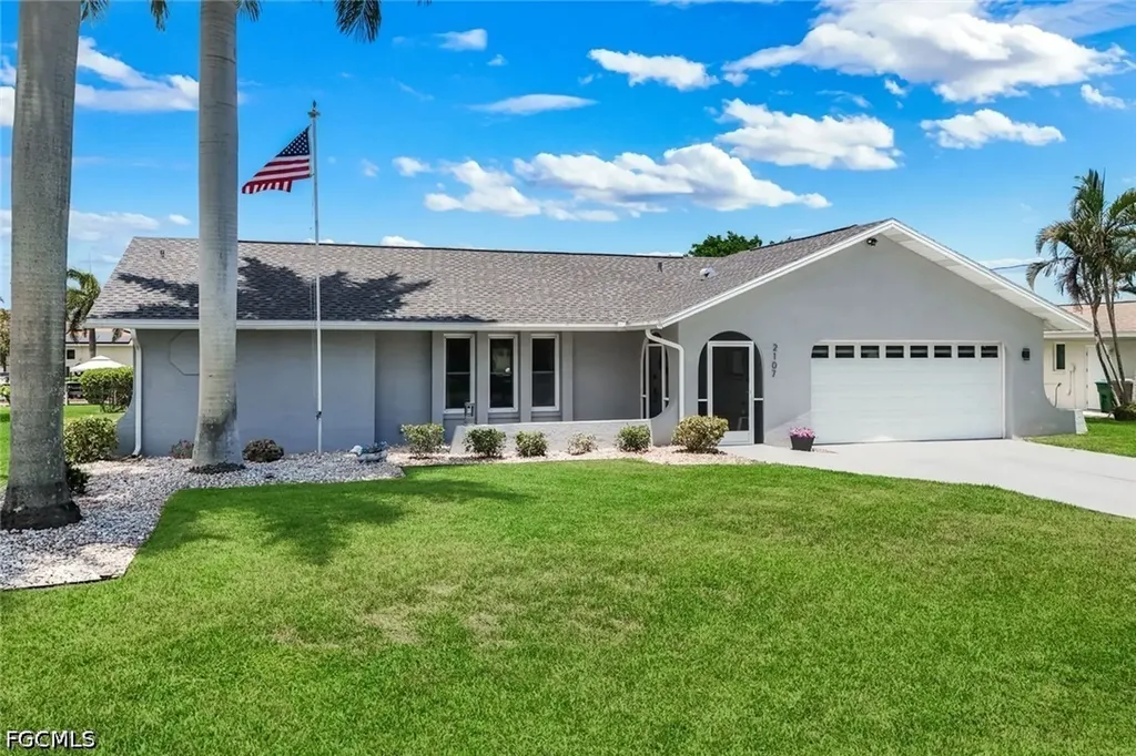 2107 SE 25th Terrace Cape Coral FL 33904