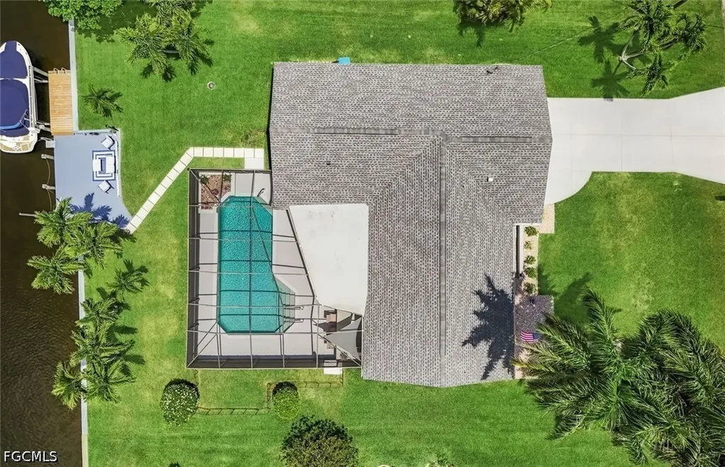 2107 SE 25th Terrace Cape Coral FL 33904