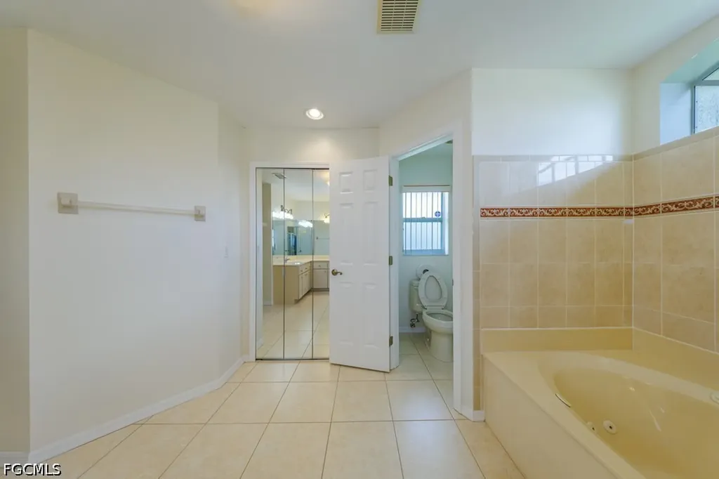 4210 SW 25th Place Cape Coral FL 33914