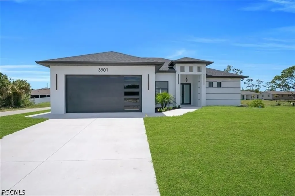 6003 Tena Avenue N Lehigh Acres FL 33971