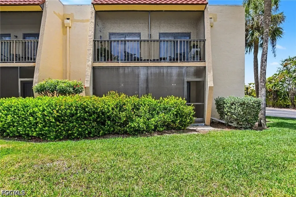 12501 Mcgregor Boulevard Fort Myers FL 33919