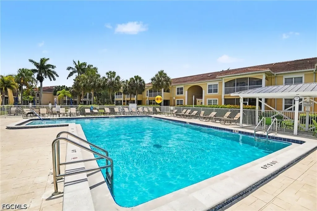 12501 Mcgregor Boulevard Fort Myers FL 33919