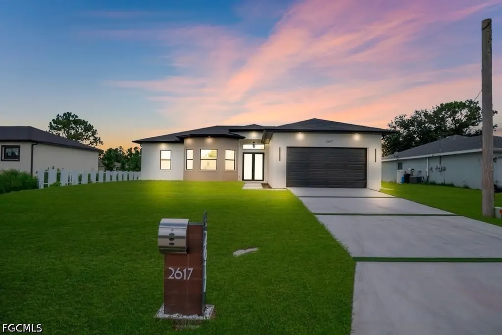2617 6th Street SW Lehigh Acres FL 33976