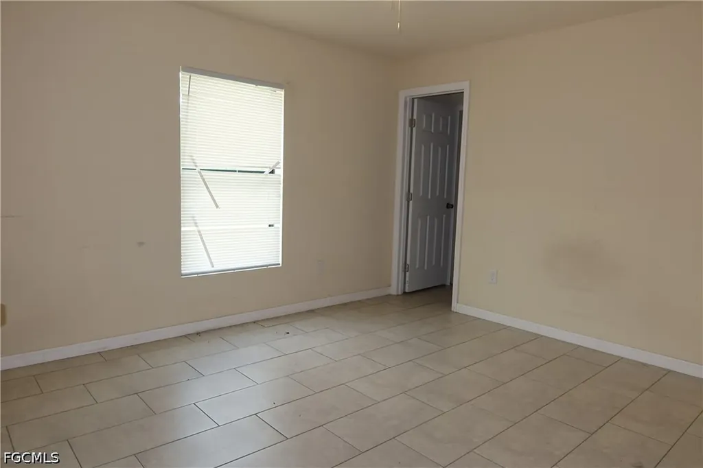 1109 Andalusia Boulevard Cape Coral FL 33909
