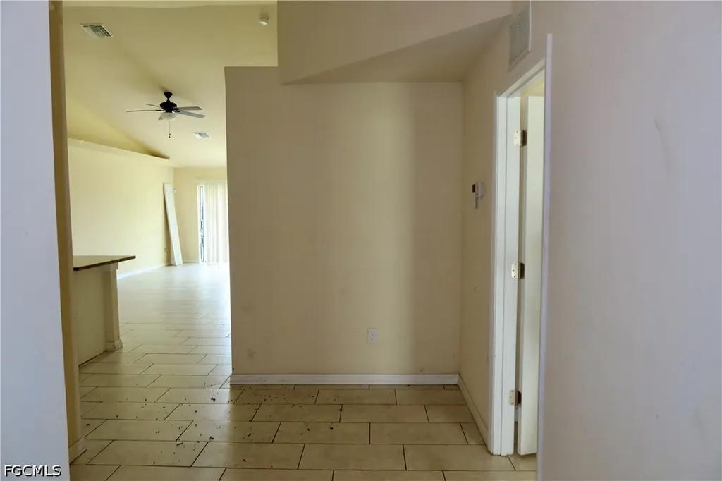 1109 Andalusia Boulevard Cape Coral FL 33909