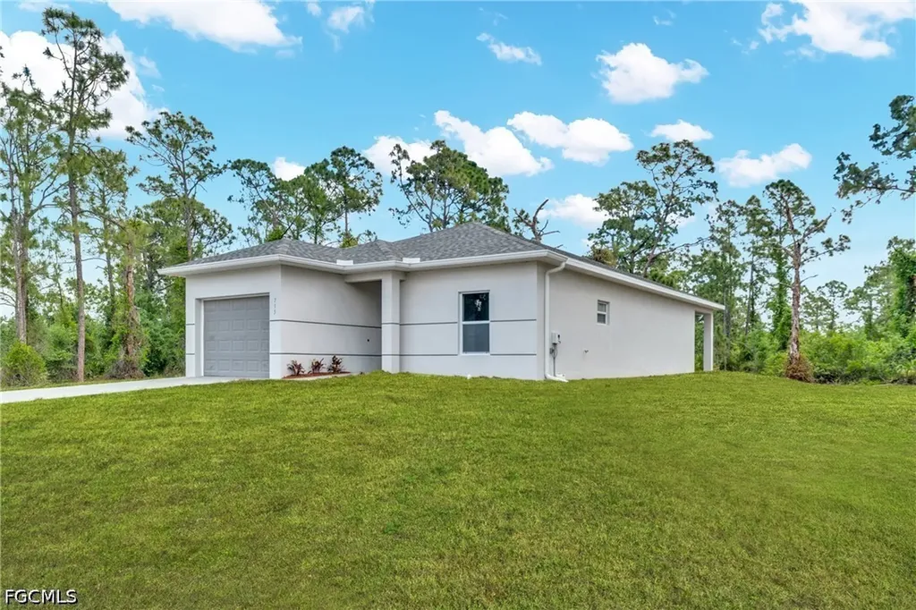 715 Bering Avenue S Lehigh Acres FL 33974