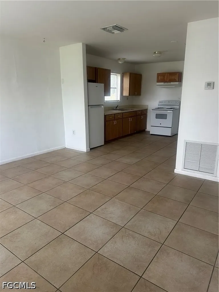 213 10th Street NW Moore Haven FL 33471