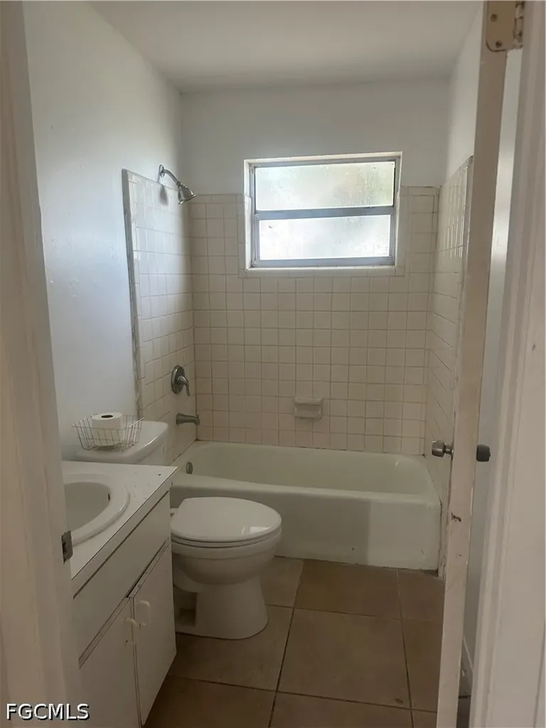 213 10th Street NW Moore Haven FL 33471