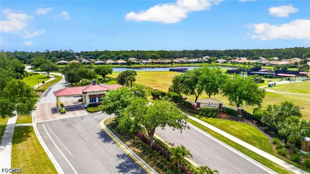 16521 Goldenrod Lane Alva FL 33920