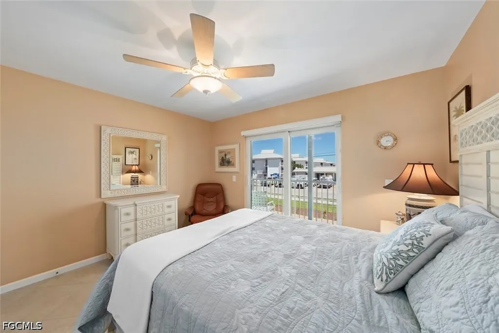 1340 Middle Gulf Drive Sanibel FL 33957