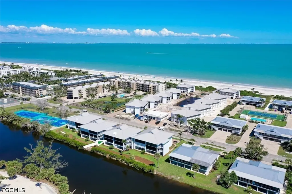 1340 Middle Gulf Drive Sanibel FL 33957