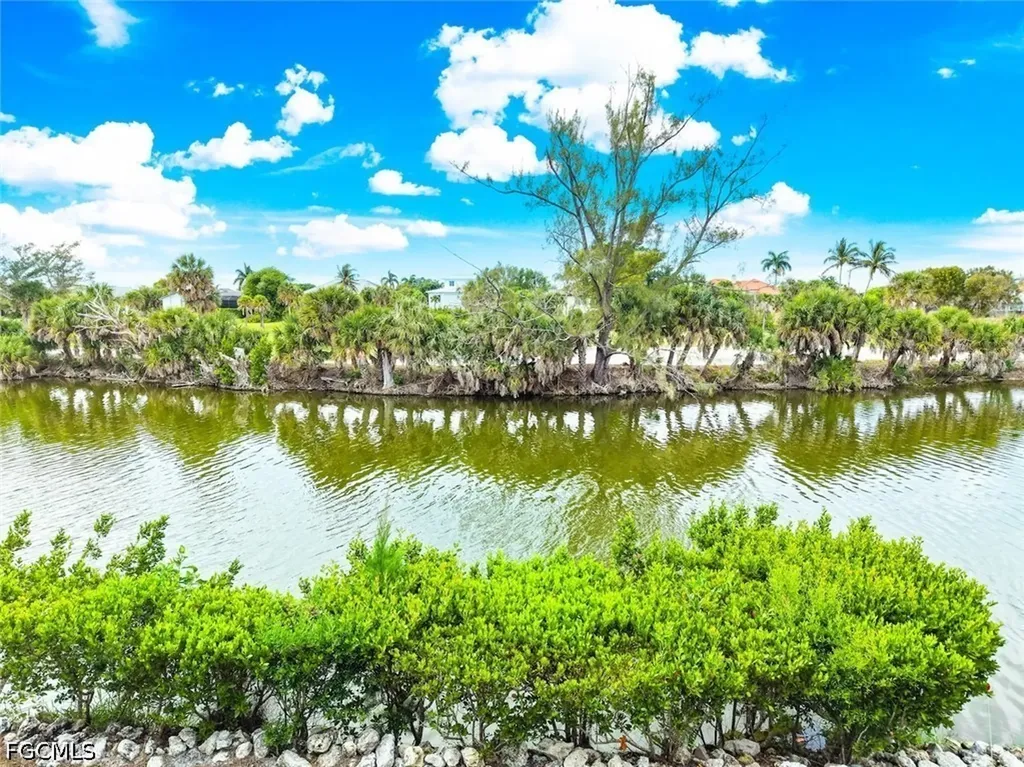 1340 Middle Gulf Drive Sanibel FL 33957