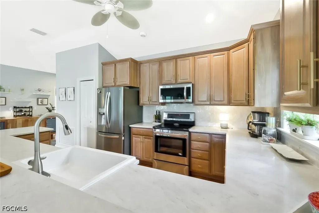 2130 Sunset Circle Sanibel FL 33957