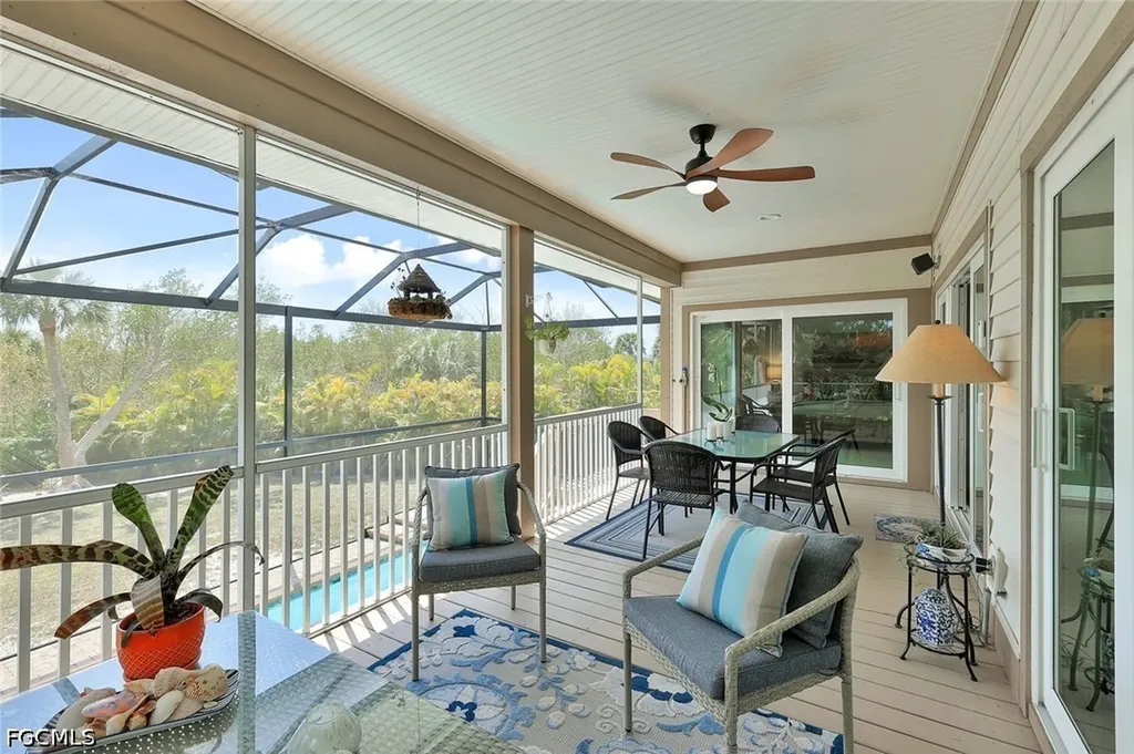 2130 Sunset Circle Sanibel FL 33957