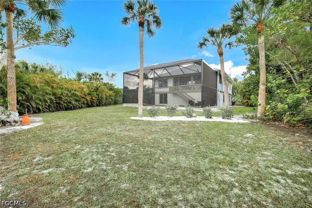2130 Sunset Circle Sanibel FL 33957