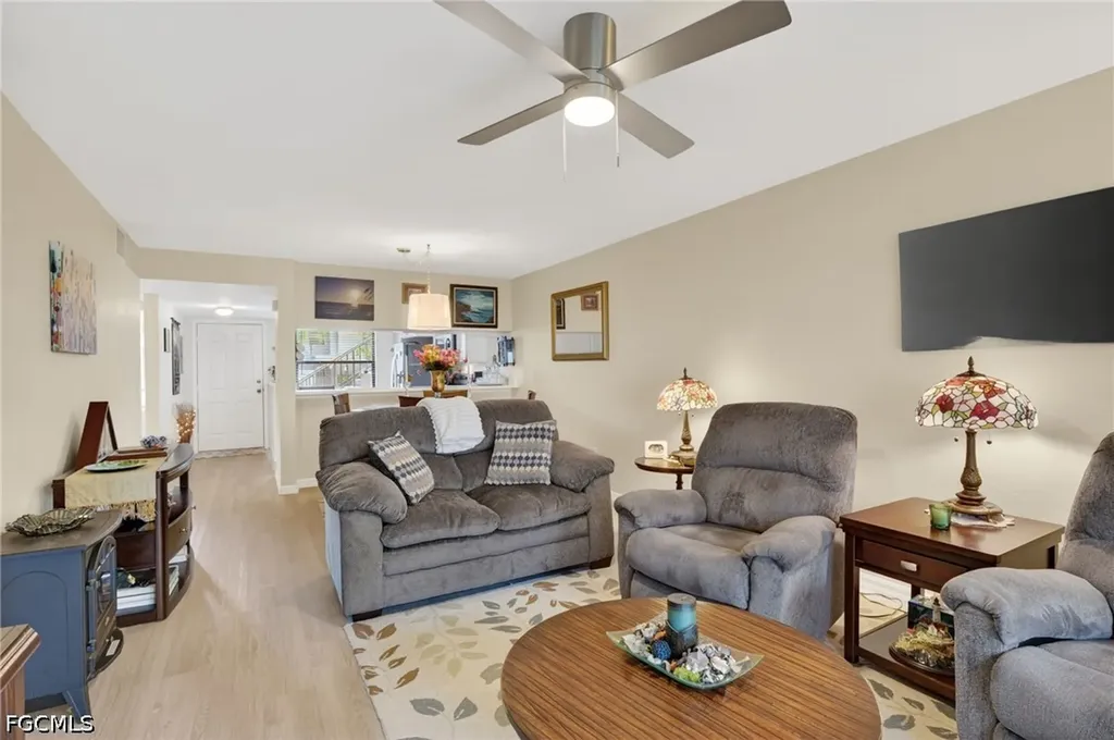 5735 Foxlake Drive North Fort Myers FL 33917