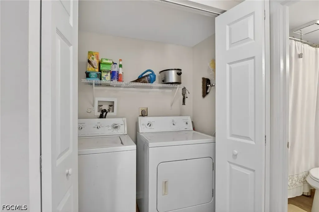 5735 Foxlake Drive North Fort Myers FL 33917