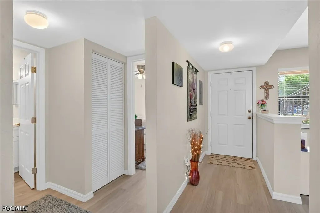 5735 Foxlake Drive North Fort Myers FL 33917