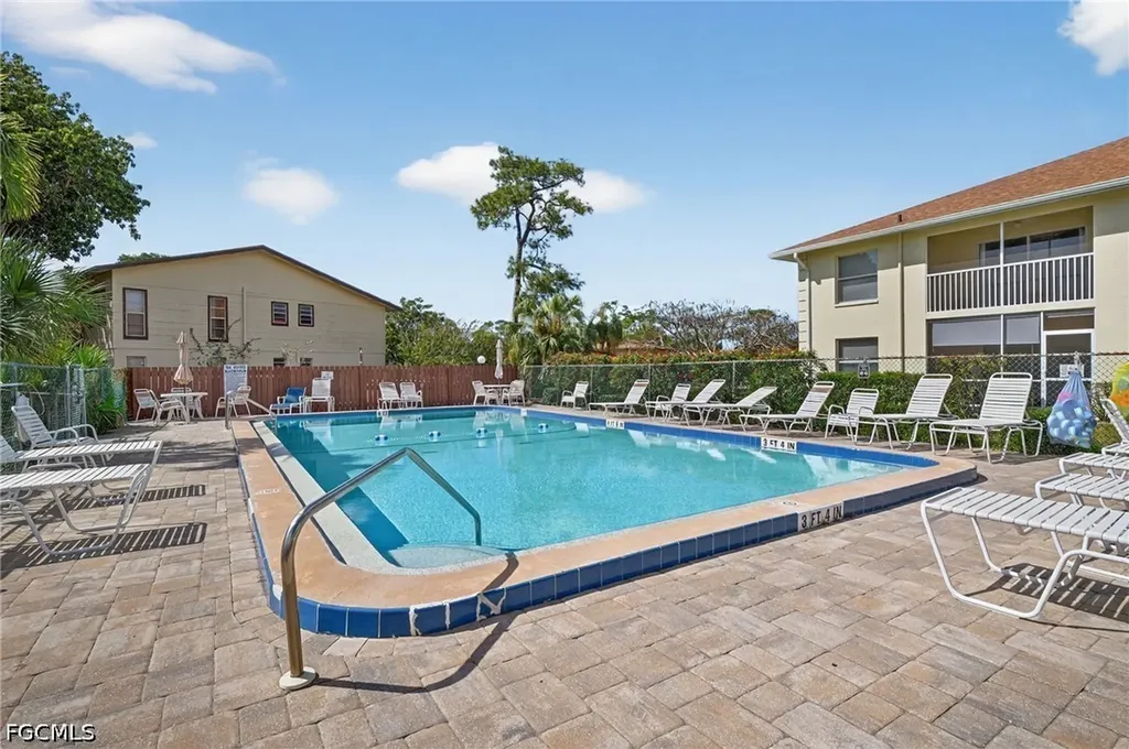 5735 Foxlake Drive North Fort Myers FL 33917