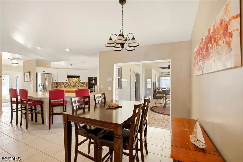 122 SE 29th Street Cape Coral FL 33904