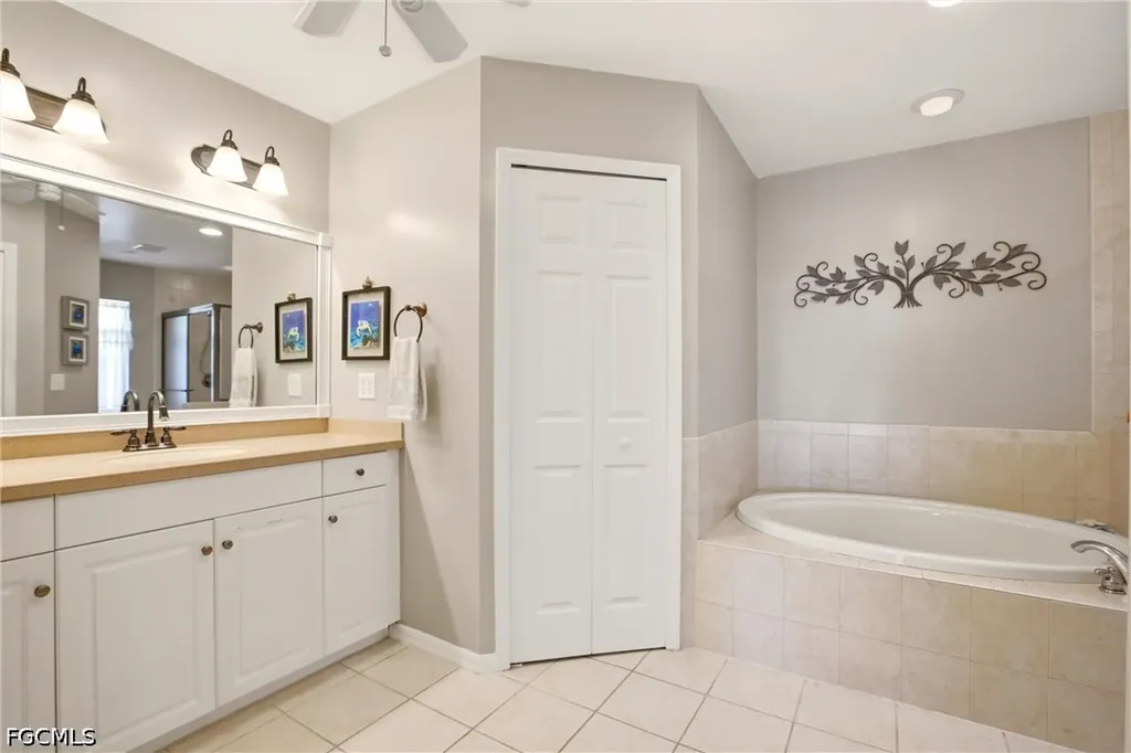 122 SE 29th Street Cape Coral FL 33904