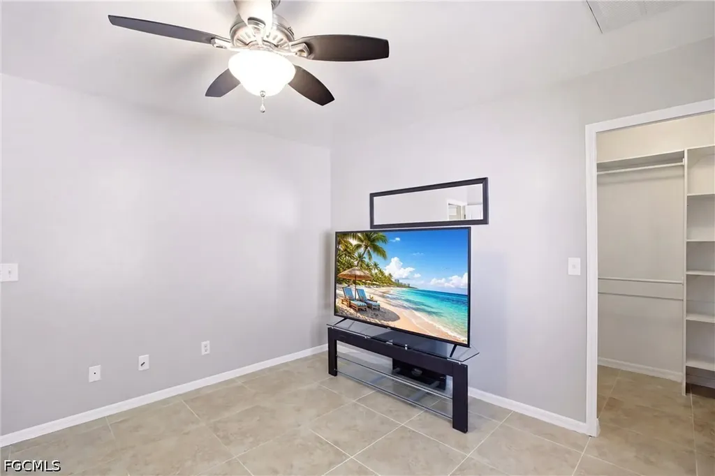 122 SE 29th Street Cape Coral FL 33904