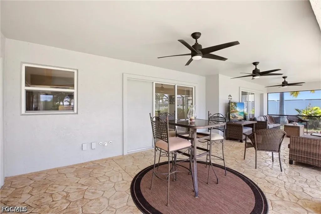 122 SE 29th Street Cape Coral FL 33904