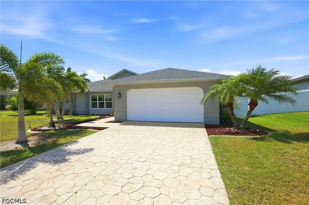 122 SE 29th Street Cape Coral FL 33904
