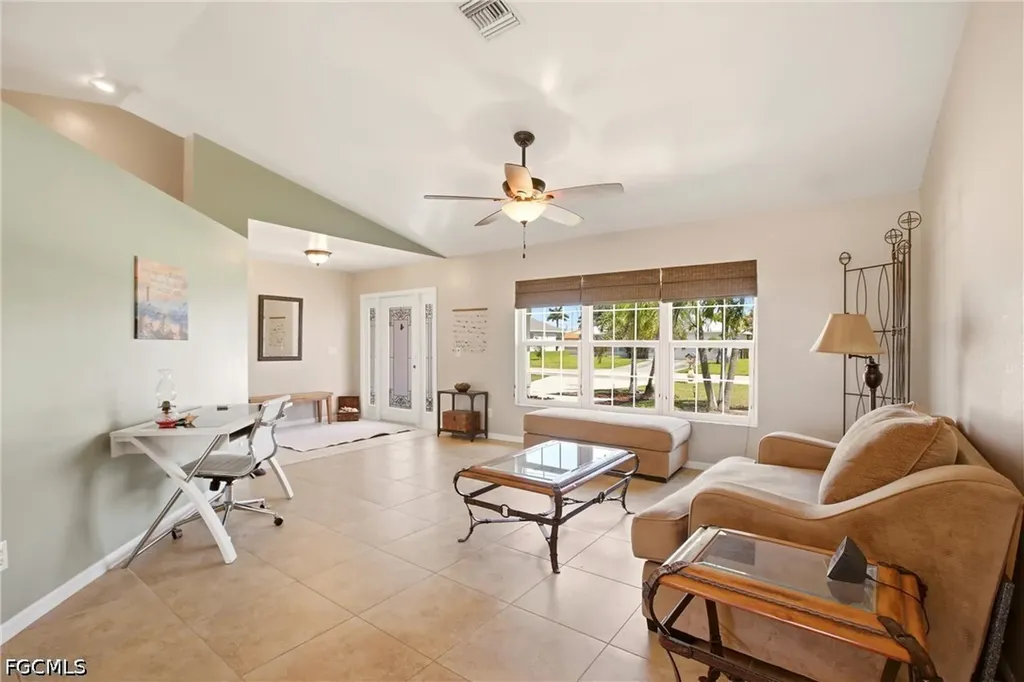 122 SE 29th Street Cape Coral FL 33904