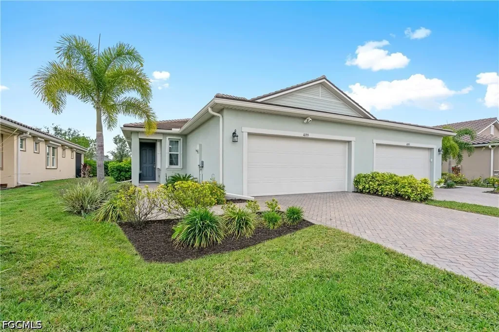 10355 Bonavie Cove Drive Fort Myers FL 33966