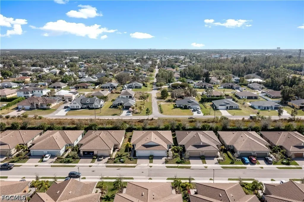 10355 Bonavie Cove Drive Fort Myers FL 33966