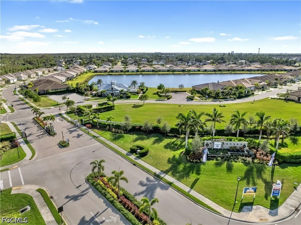 10355 Bonavie Cove Drive Fort Myers FL 33966