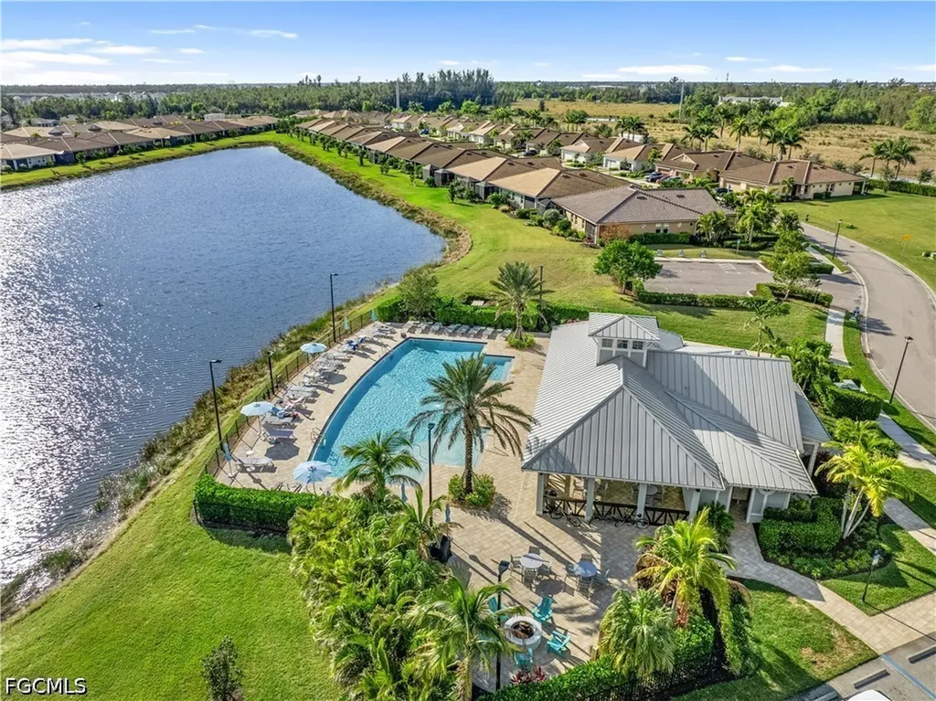 10355 Bonavie Cove Drive Fort Myers FL 33966