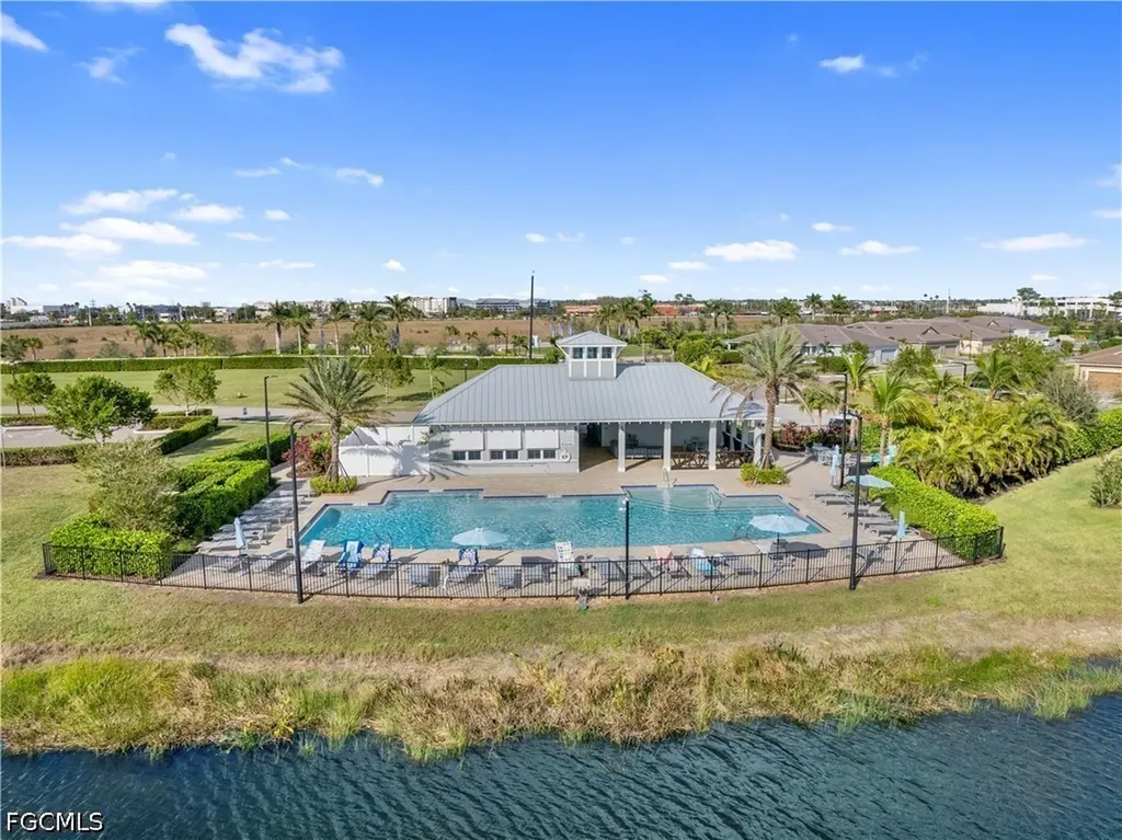10355 Bonavie Cove Drive Fort Myers FL 33966