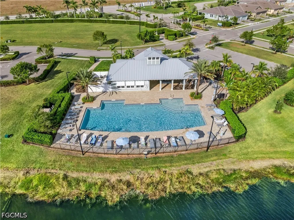 10355 Bonavie Cove Drive Fort Myers FL 33966