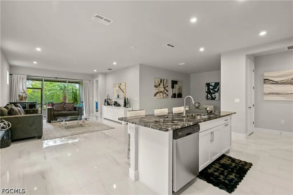 10355 Bonavie Cove Drive Fort Myers FL 33966