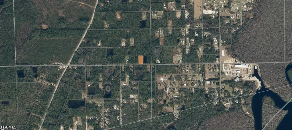 152 E Pinellas Street Palatka FL 32177