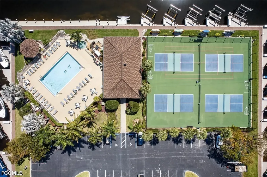 1783 Four Mile Cove Parkway Cape Coral FL 33990