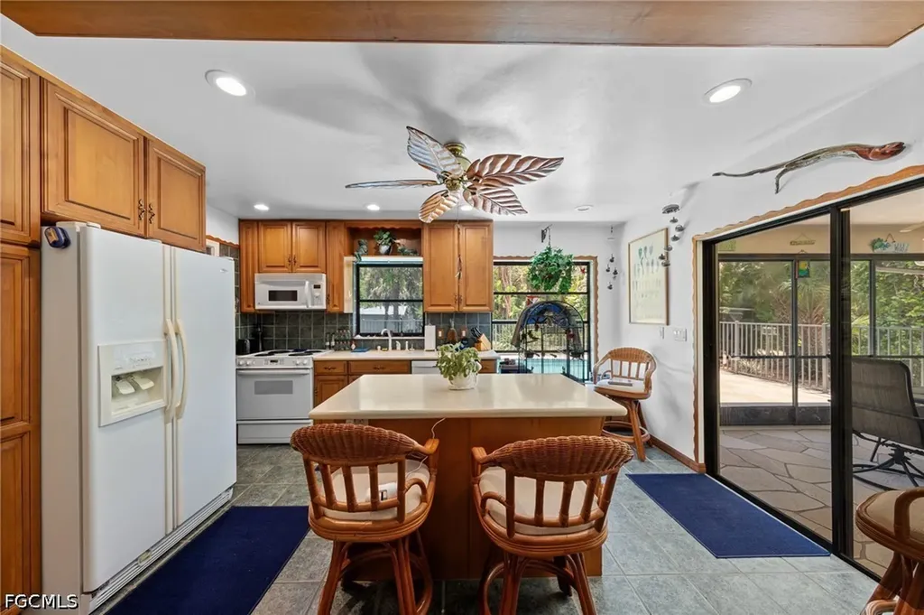 1090 13th Street SW Naples FL 34117