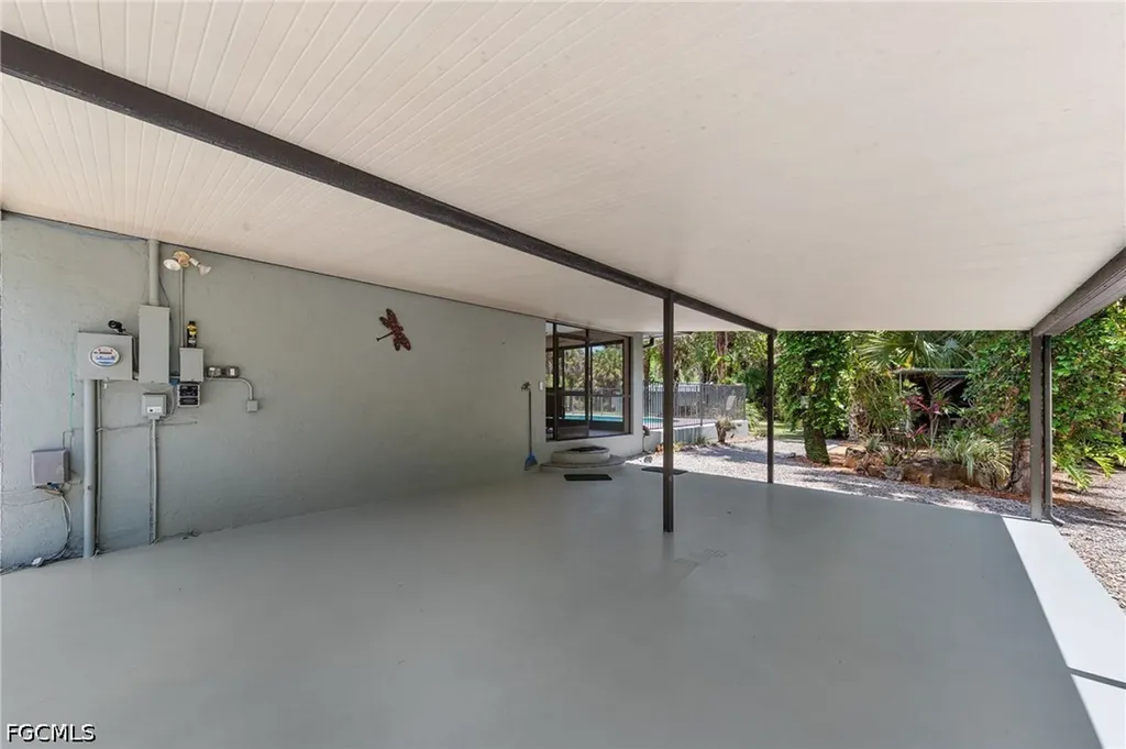 1090 13th Street SW Naples FL 34117