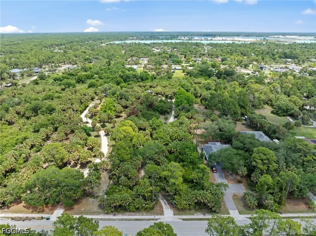 1090 13th Street SW Naples FL 34117