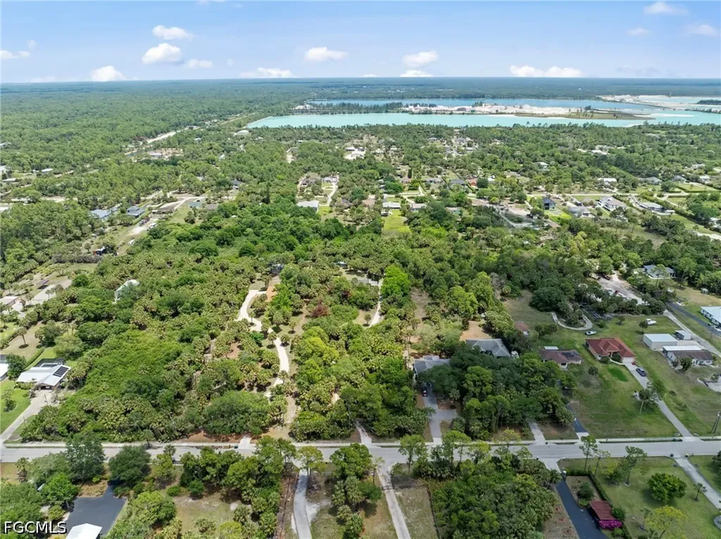 1090 13th Street SW Naples FL 34117