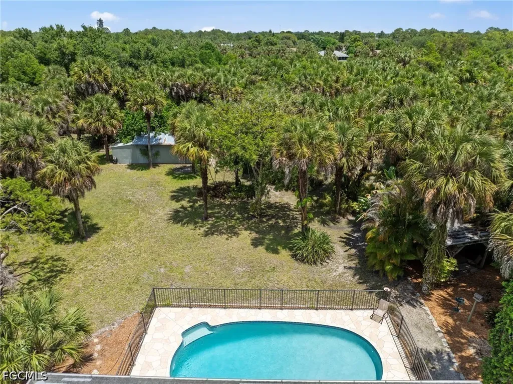 1090 13th Street SW Naples FL 34117