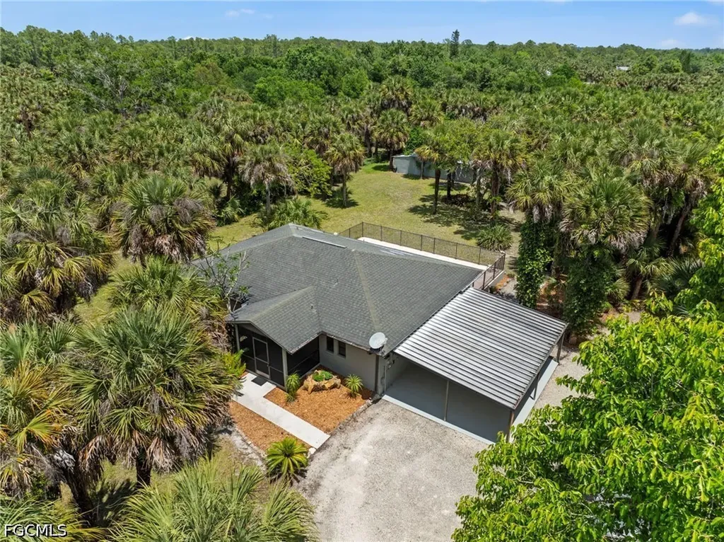 1090 13th Street SW Naples FL 34117